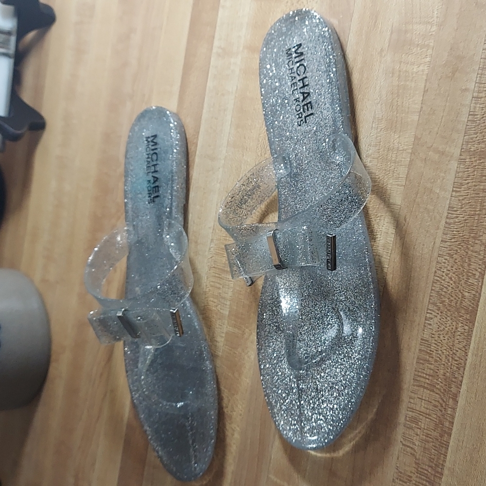 MICHAEL Michael Kors Jelly Kelda Sandals - Picture 3 of 11
